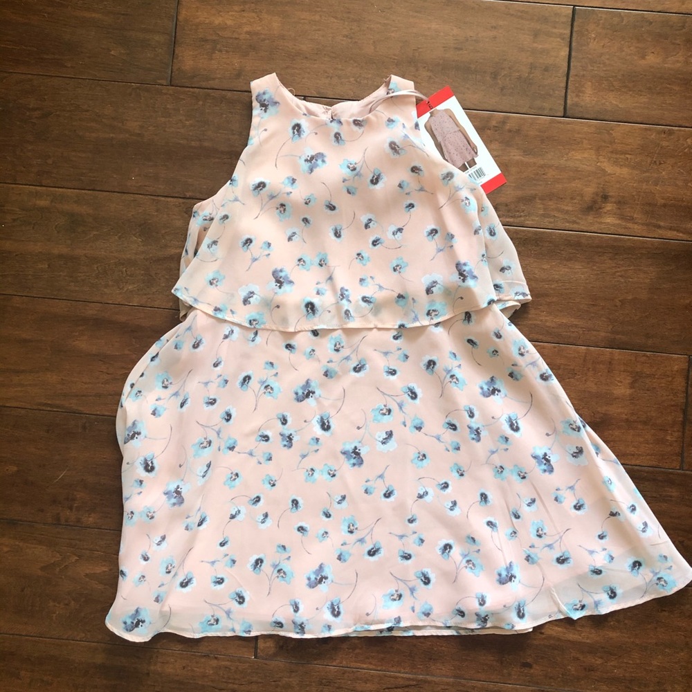 BCBG Girl’s Petal Dress Size 6